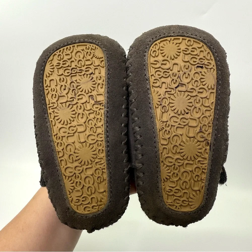 UGG Caden Suede Shearling Baby Winter Booties Grey Size 2/3